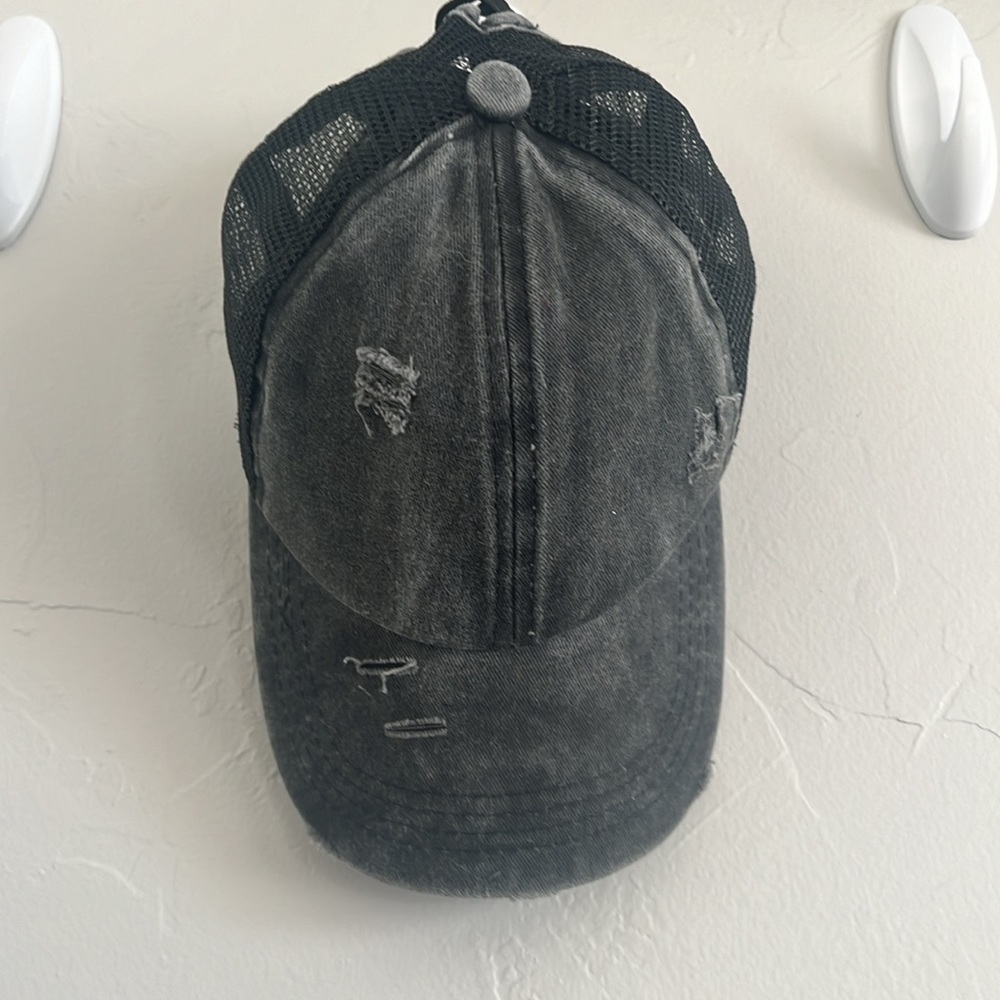Cap - Picture 2 of 3